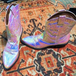 Urban Outfitters size 9 Western Boots New